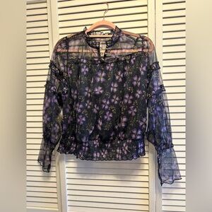 NWT Calligraphie Lg Floral Long Sleeve Blouse. PTP 20”